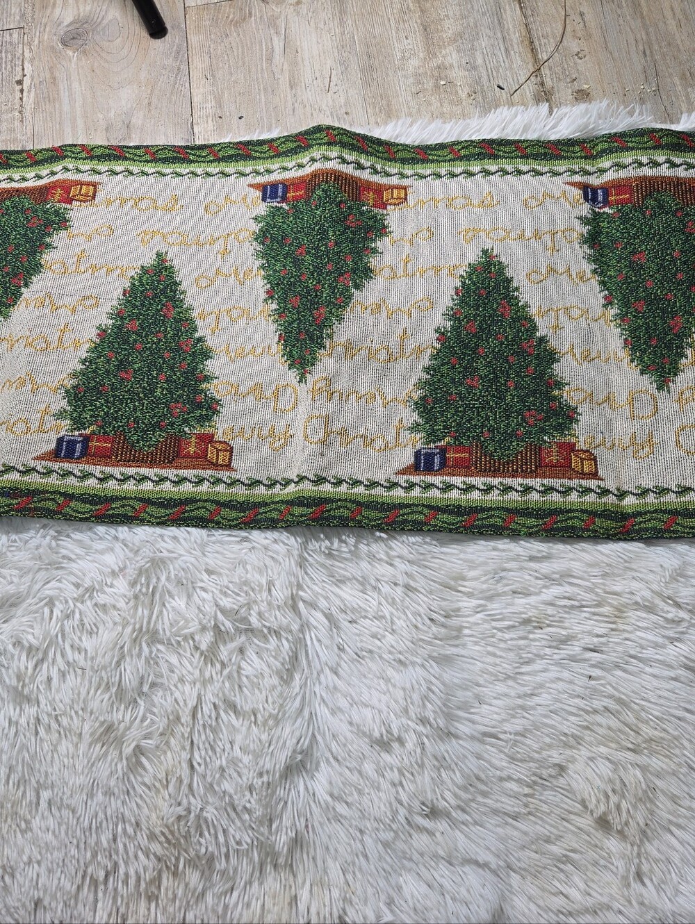 Christmas Runner